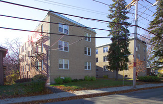 71 Fenno St in Quincy, MA - Foto de edificio - Building Photo