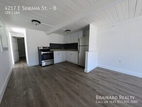 4217 E Sewaha St in Tampa, FL - Building Photo - Building Photo