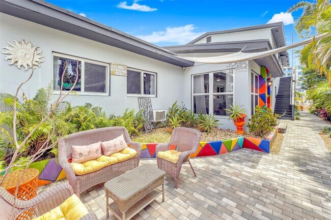 320 Hendricks Is, Unit 2 in Fort Lauderdale, FL - Foto de edificio - Building Photo