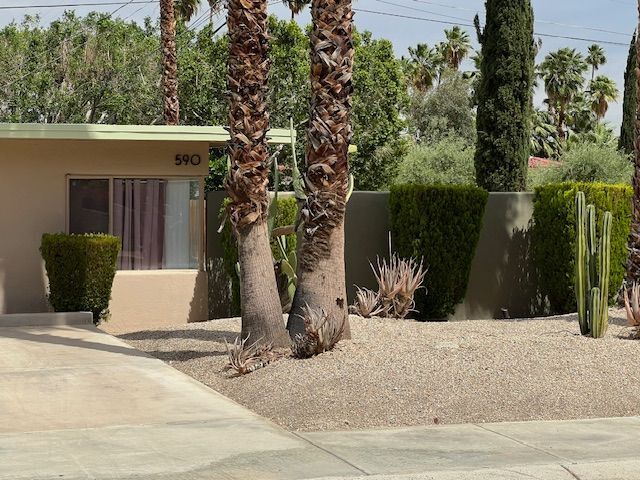 property at 590 S Calle Palo Fierro