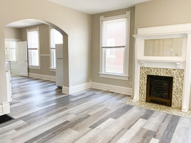 property at 432 E Whittier St
