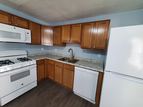 546 Larimer Ave, Unit 546 Larimer in Turtle Creek, PA - Building Photo - Building Photo
