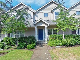 3108 NW Morning Glory Dr in Corvallis, OR - Building Photo