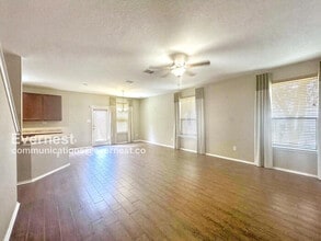 10307 Mission Rock in San Antonio, TX - Building Photo - Building Photo