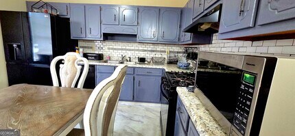 480 Laney Rd in Locust Grove, GA - Building Photo - Building Photo