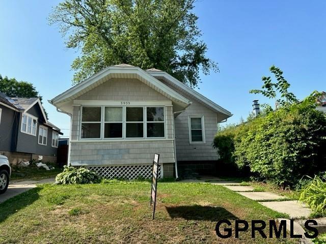 property at 3933 R St