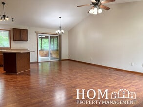 309 Tanager Rd in Mankato, MN - Building Photo - Building Photo
