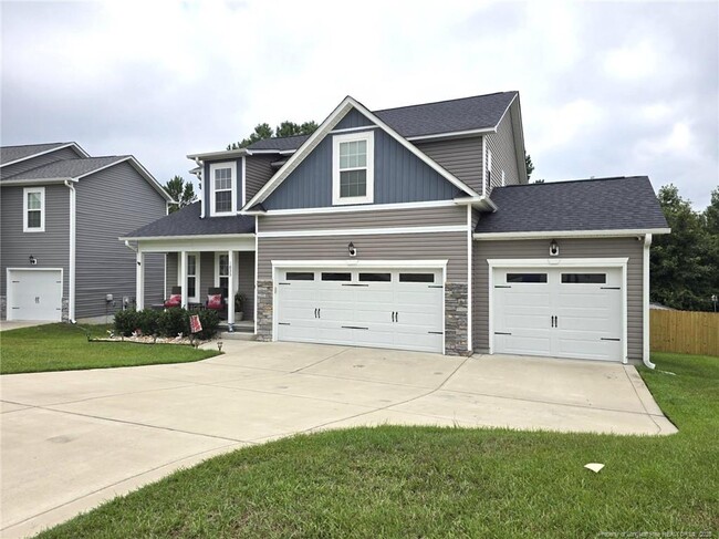 1833 Gentle Bend Way in Fayetteville, NC - Building Photo - Building Photo