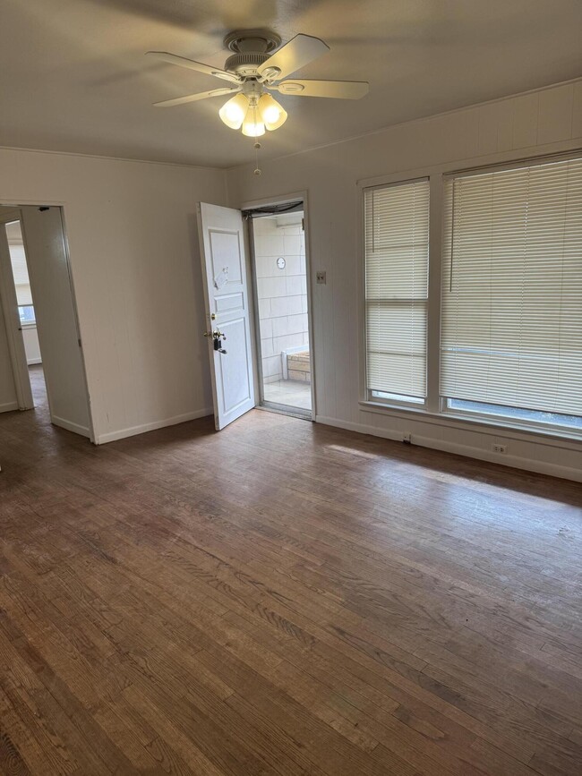 2514 43rd St in Lubbock, TX - Building Photo - Building Photo