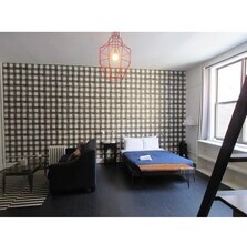 245 W North Ave, Unit 110 in Chicago, IL - Building Photo - Building Photo