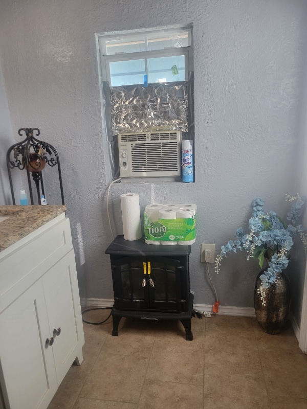 property at 2705 NW 28th St