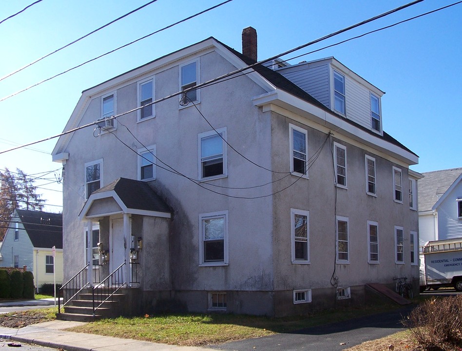 21 Church St in Natick, MA - Building Photo