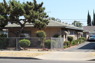 704 E D St in Ontario, CA - Building Photo - Other