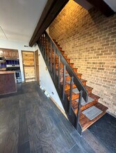 203 Kenneth Cir in Elgin, IL - Building Photo - Building Photo