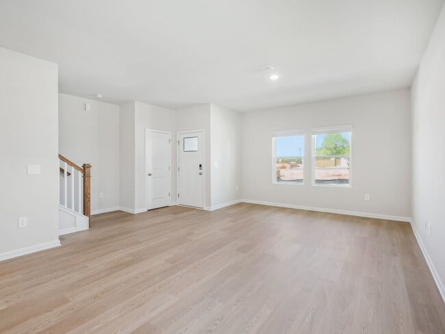 property at 702 Southland Dr