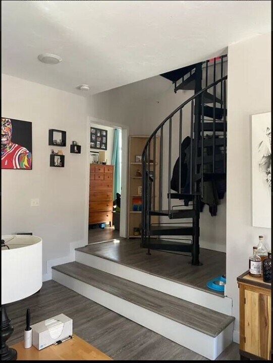 40 Summer St in Bridgewater, MA - Building Photo