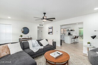 4511 N 31st Pl in Phoenix, AZ - Building Photo - Building Photo