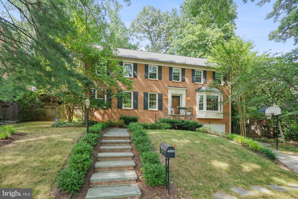 4903 Baltan Rd in Bethesda, MD - Building Photo