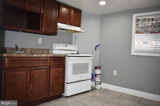 7235 Haverford Ave in Philadelphia, PA - Building Photo - Building Photo