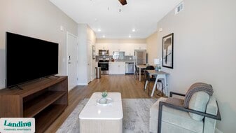 760 S Boulder Hwy in Henderson, NV - Building Photo