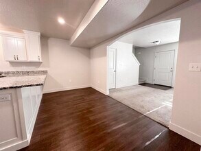 2460 W 450 N in Tremonton, UT - Foto de edificio - Building Photo