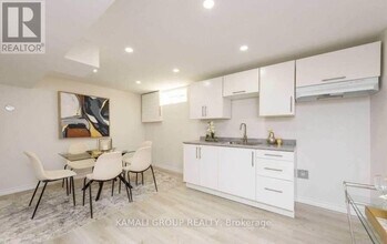 352 E 18th St in Hamilton, ON - Building Photo - Building Photo