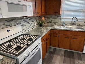 4867 N Bailey Ave in Buffalo, NY - Building Photo - Building Photo