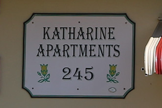 Katharine Apartments in West Palm Beach, FL - Foto de edificio - Building Photo