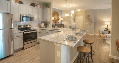 Lullwater at Big Ridge in Hixson, TN - Foto de edificio - Building Photo