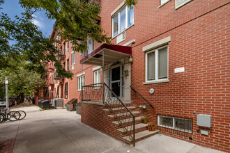 567 Warren Street in Brooklyn, NY - Building Photo - Building Photo