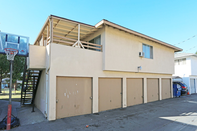 13282 Verde St in Garden Grove, CA - Building Photo - Building Photo