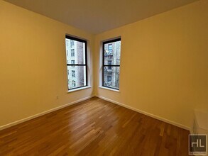 WEST 73 STREET in New York, NY - Foto de edificio - Building Photo