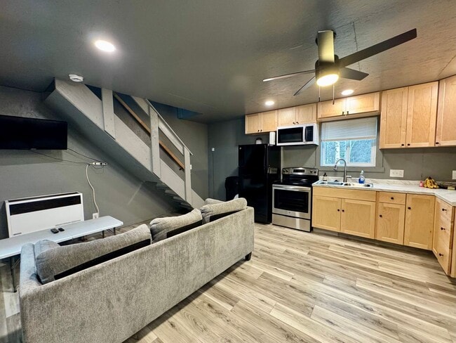 34420 Thorpe Ct in Sterling, AK - Building Photo - Building Photo