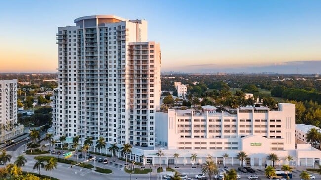 property at 1776 Polk St