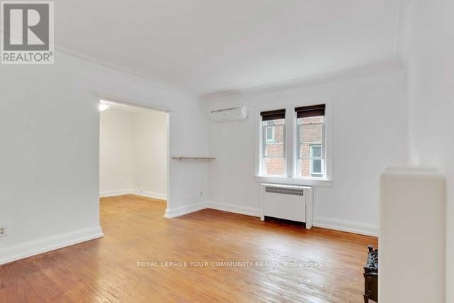 864 Millwood Rd in Toronto, ON - Building Photo - Building Photo