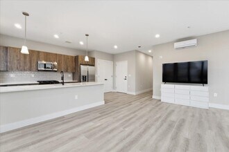 3516 John F. Kennedy Blvd in Jersey City, NJ - Foto de edificio - Building Photo