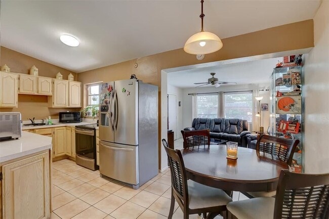 1001 SW 22nd Ter in Fort Lauderdale, FL - Building Photo - Building Photo