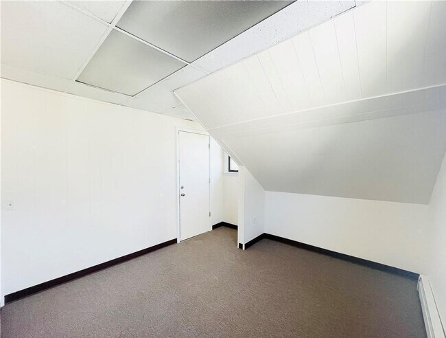 425 Montauk Ave in New London, CT - Building Photo - Building Photo