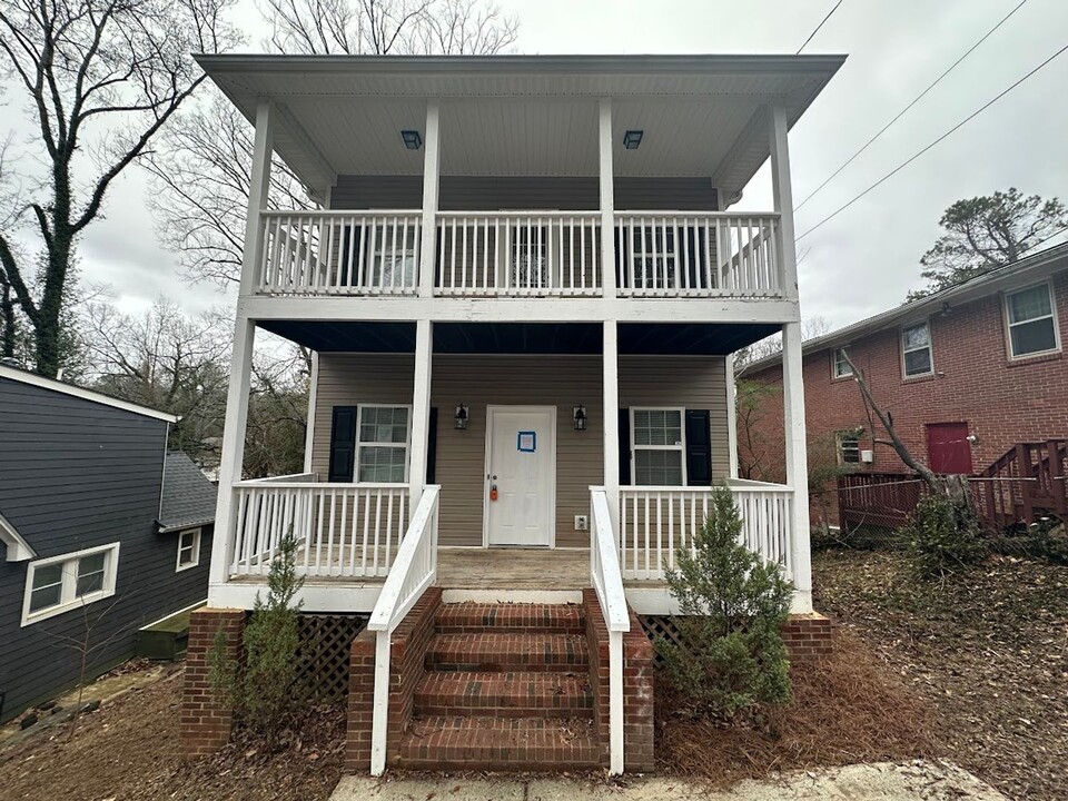 236 Childs Dr NW in Atlanta, GA - Building Photo