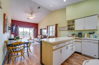 555 Valley View Rd, Unit F302 in Branson, MO - Building Photo - Building Photo