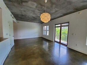 845 Spring St NW in Atlanta, GA - Building Photo - Building Photo