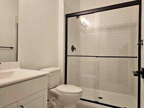8438 Tranquil Bay Ct in Baytown, TX - Building Photo - Building Photo