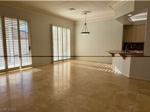 1612 Hidden Spring Dr in Las Vegas, NV - Building Photo - Building Photo