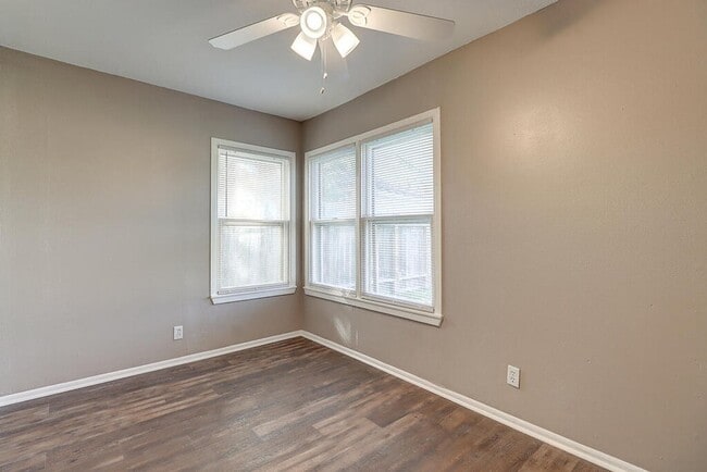 10921 Shady Ln in Corpus Christi, TX - Building Photo - Building Photo