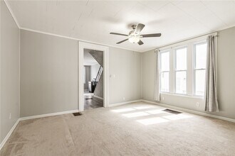 98 South Ave in Webster, NY - Building Photo - Building Photo