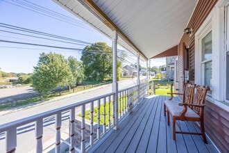 77 Ashland St in Griswold, CT - Building Photo - Building Photo