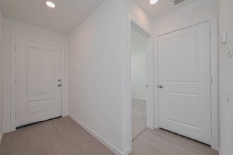 21459 Montecagnano Ave in New Caney, TX - Building Photo - Building Photo