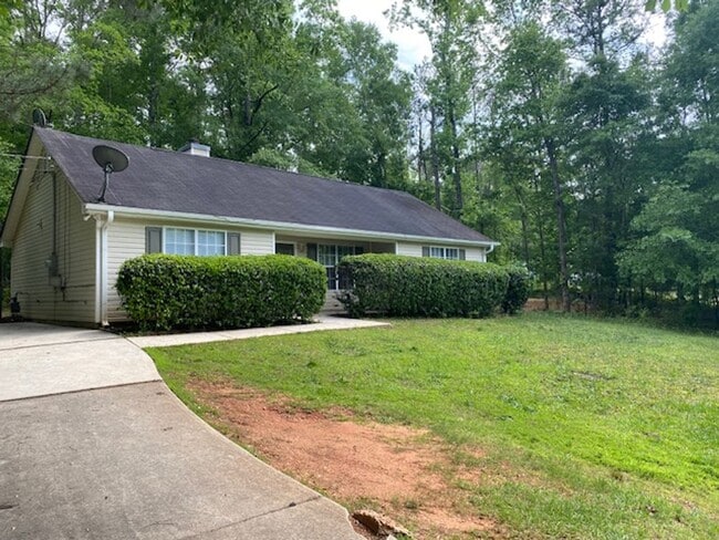 property at 307 Wolf Creek Pl
