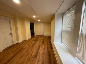 98 Harding Ave in White Plains, NY - Building Photo - Building Photo
