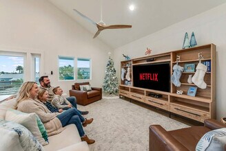 119 6th St in Port Aransas, TX - Building Photo - Building Photo